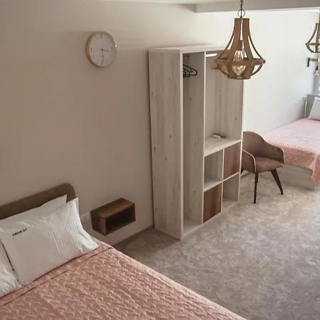 Mehana Apartmani Leskovac  Exteriör bild