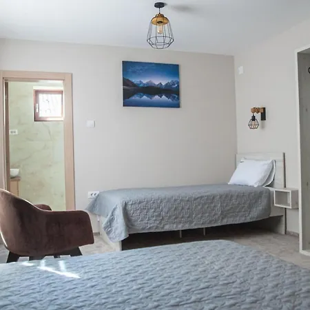Mehana Apartmani Leskovac  Exteriör bild