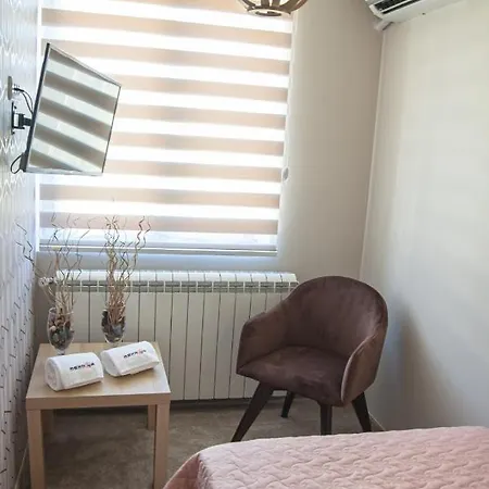 Mehana Apartmani Leskovac  Exteriör bild