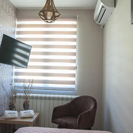 Mehana Apartmani Leskovac  Exteriör bild