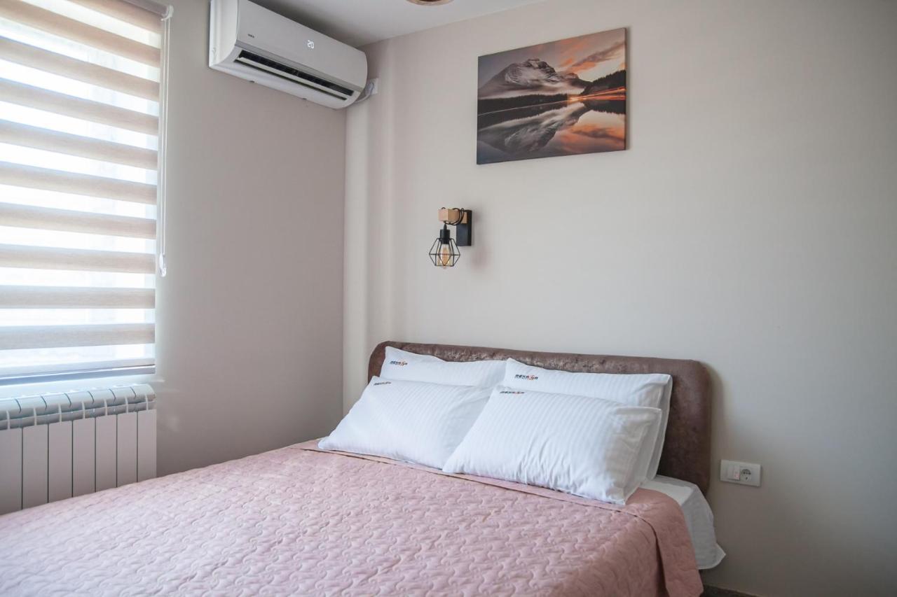 Mehana Apartment